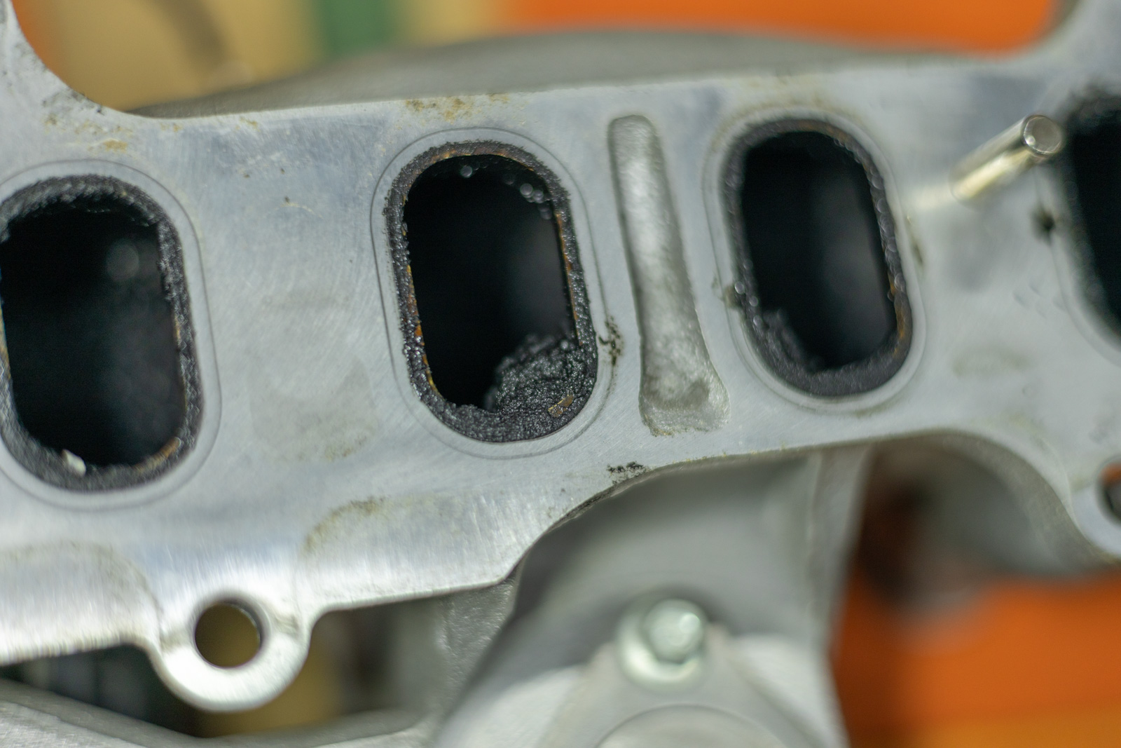 MAZDA　CX-5　ディーゼル　カーボン除去の方法　インマニ