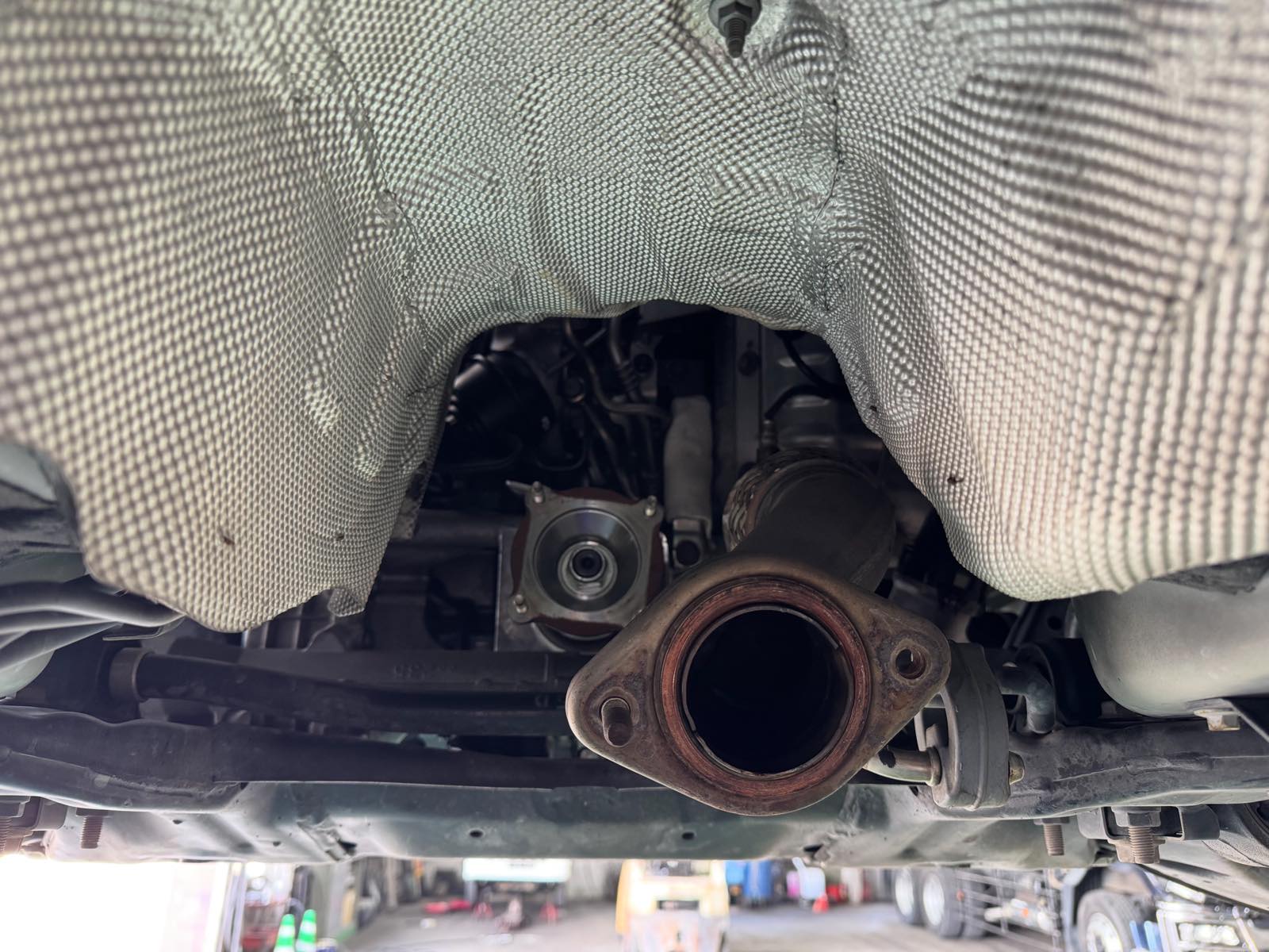 マツダCX5のターボ故障。タービンシャフト軸の振れが過大