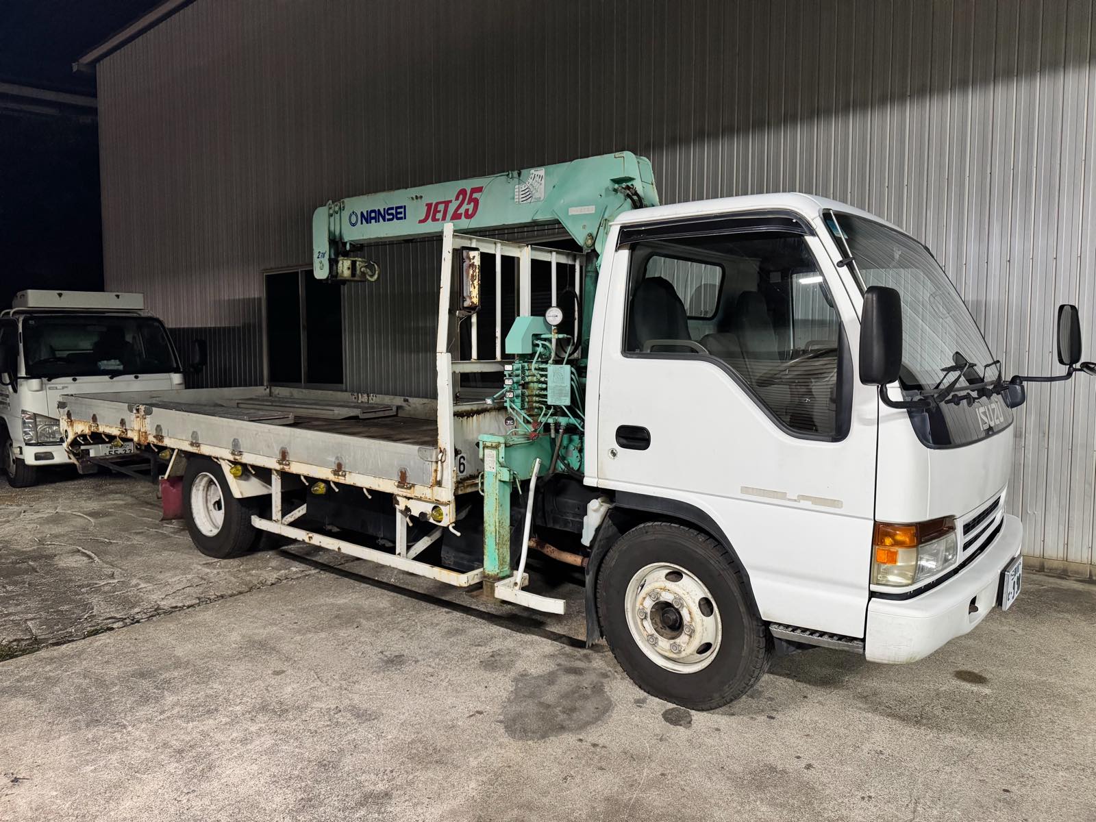 いすずエルフNPR70PYR